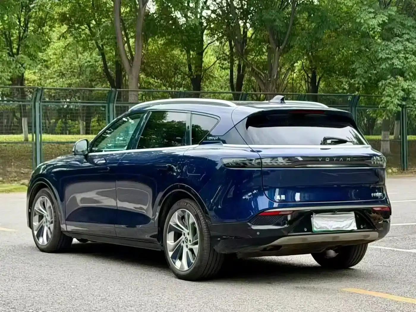 Voyah FREE 2021 Four-Wheel Drive Extended Range First Edition Exclusive Luxury Package — миниатюра 16