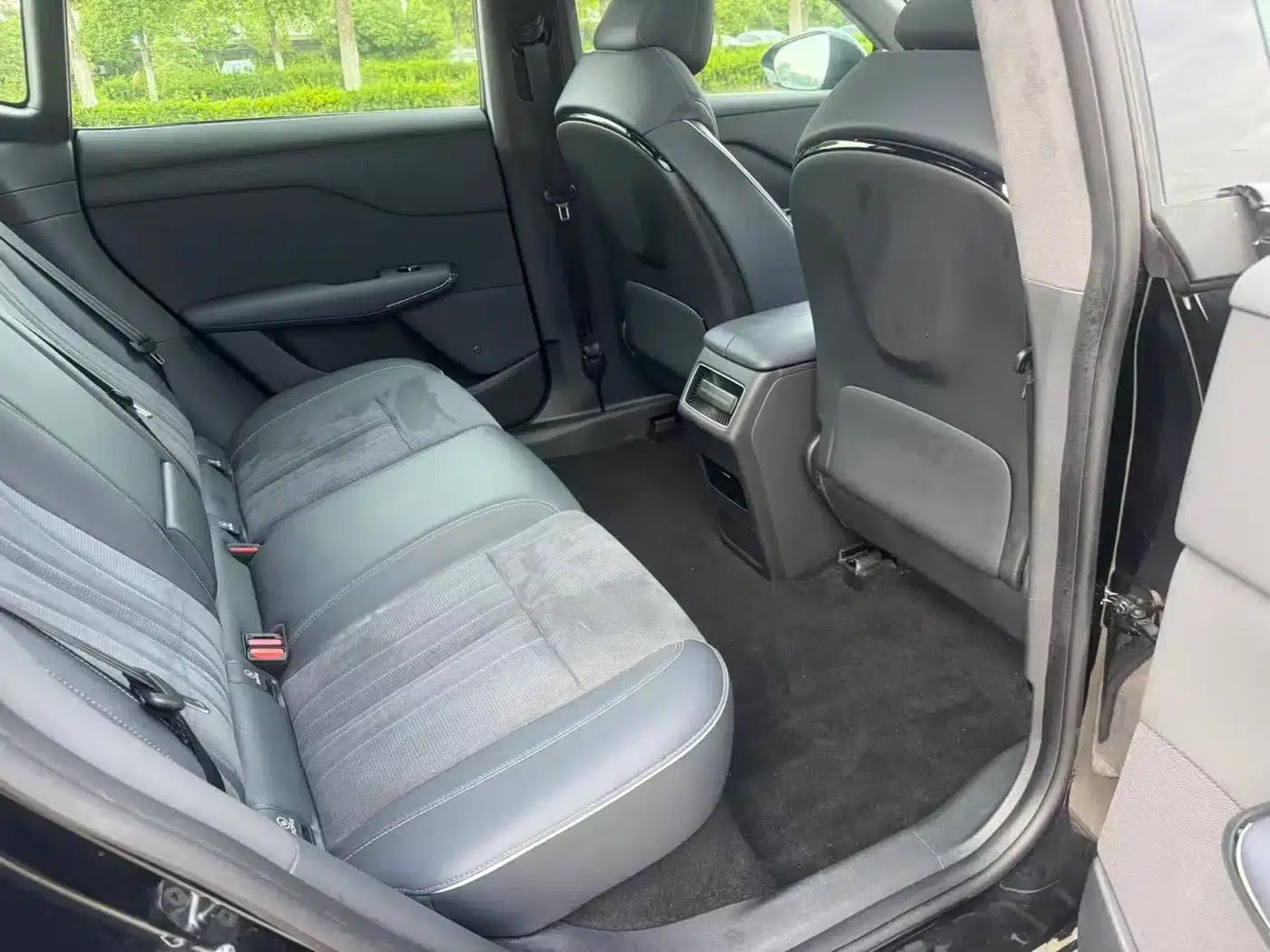Voyah 2024 Global Edition (4WD) — миниатюра 12