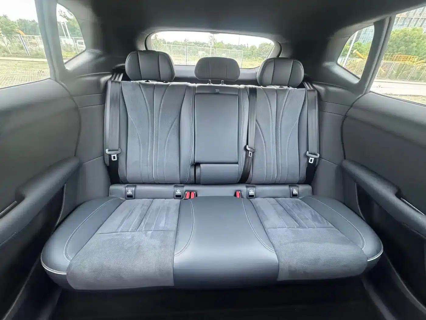 Voyah 2024 Global Edition (4WD) — миниатюра 18