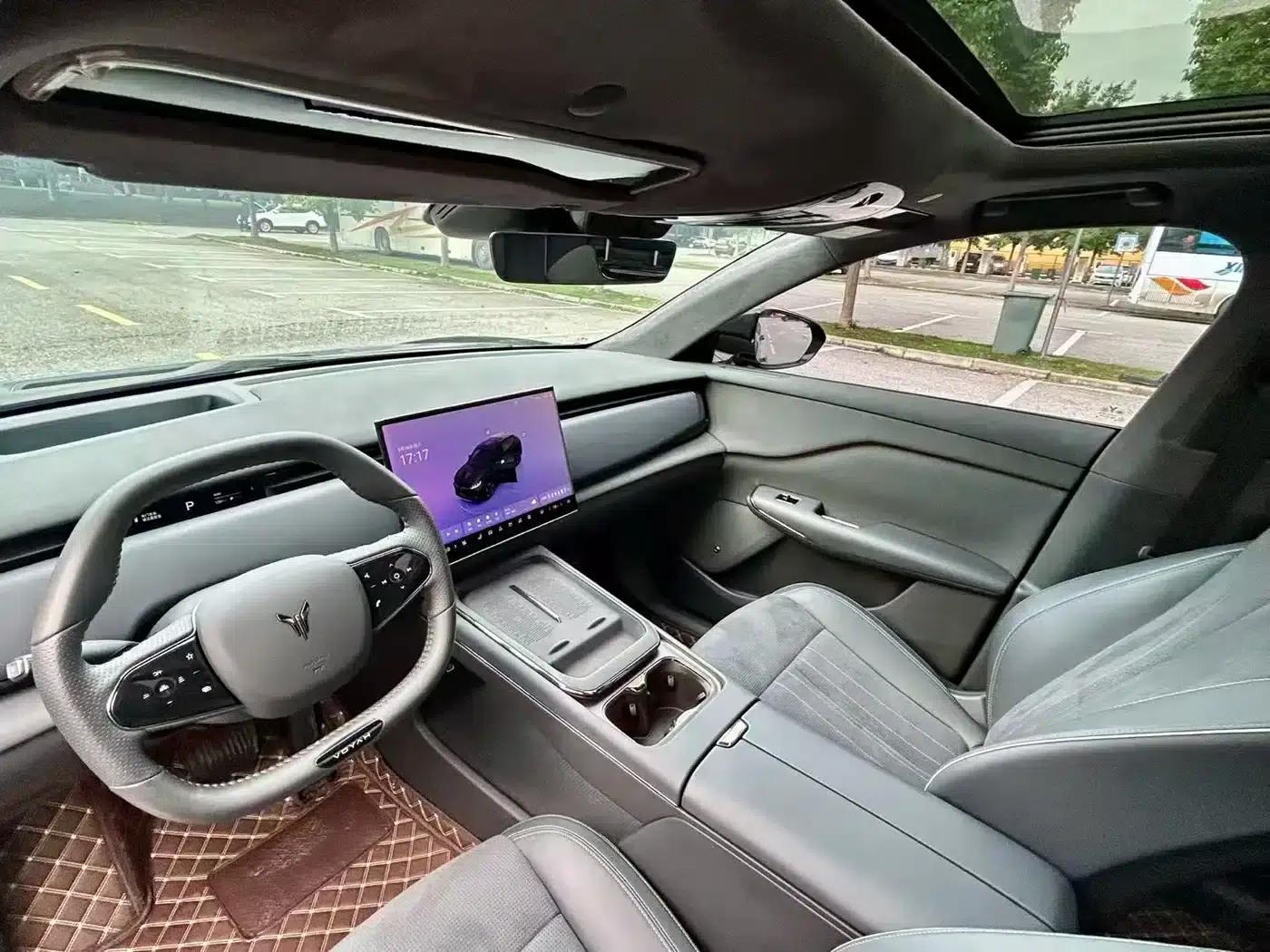 Voyah 2024 Long Range Supercharging Edition — миниатюра 7