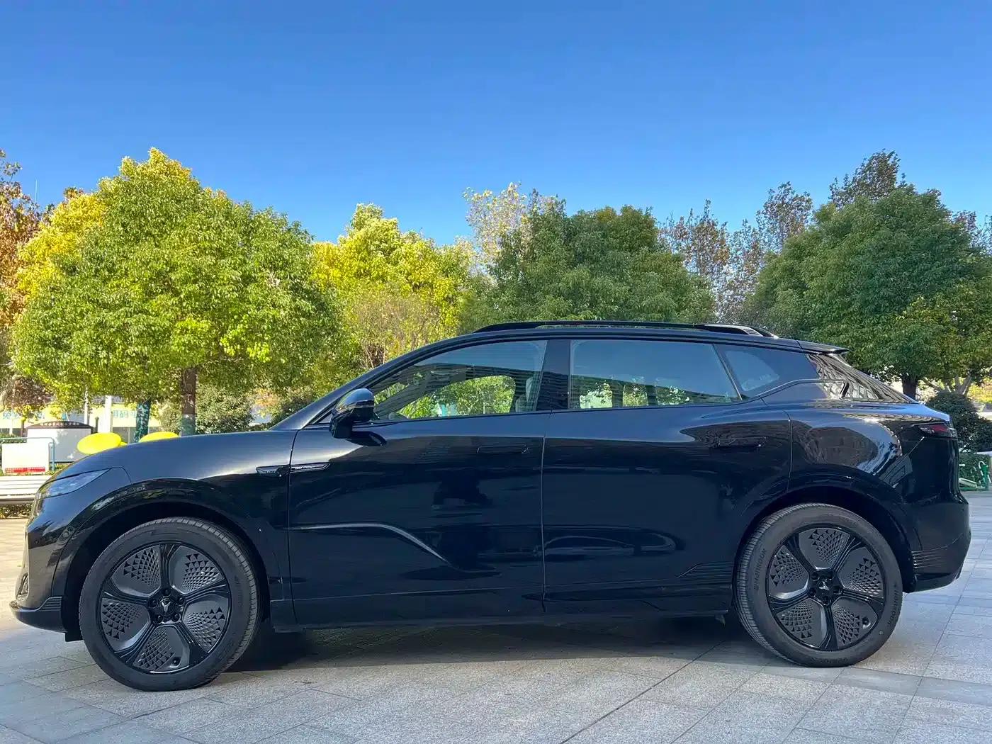 Voyah 2024 Long Range Supercharging Edition — миниатюра 2