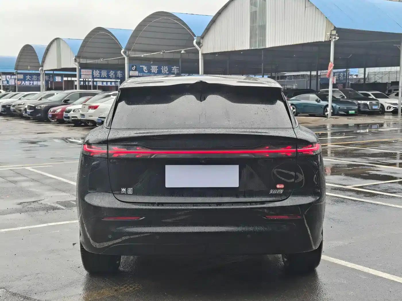Voyah 2025 Rear-Wheel Drive Qiankun Edition — миниатюра 9