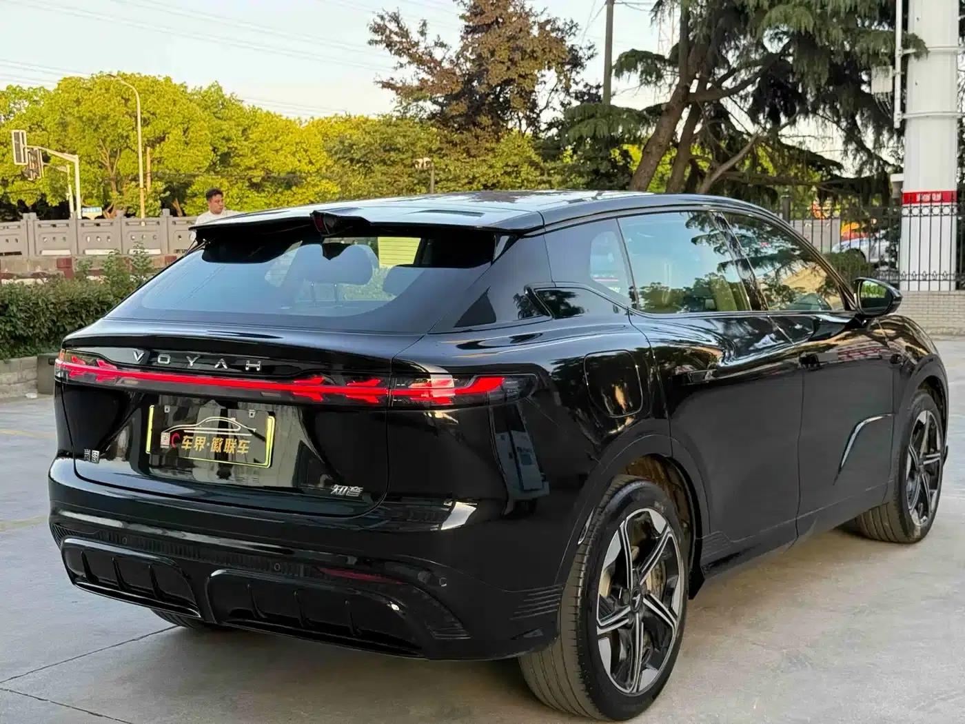 Voyah 2024 Long Range Supercharging Edition — миниатюра 12