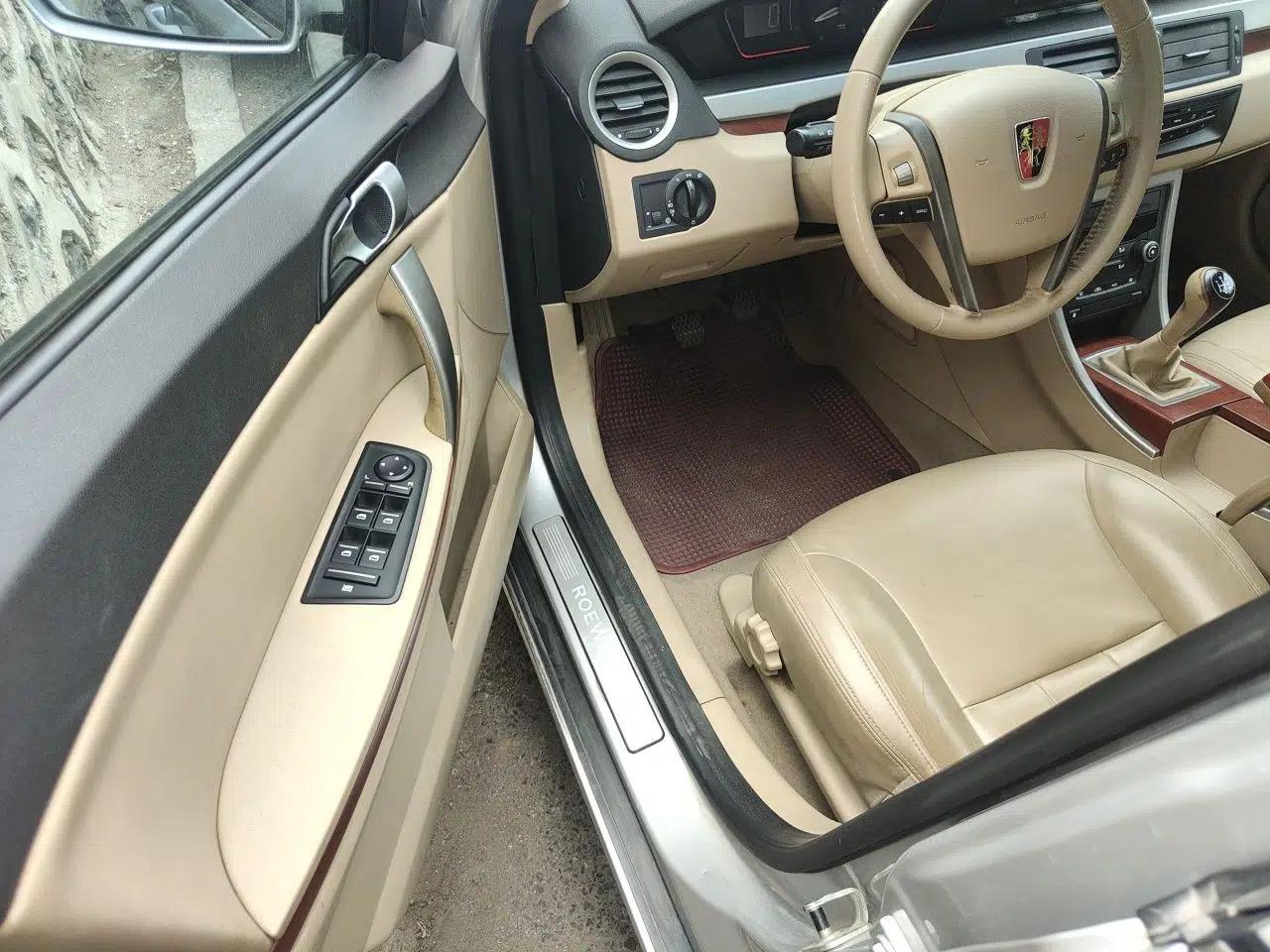 Roewe 550 2010 550 1.8L Manual Qiyue Edition — миниатюра 17