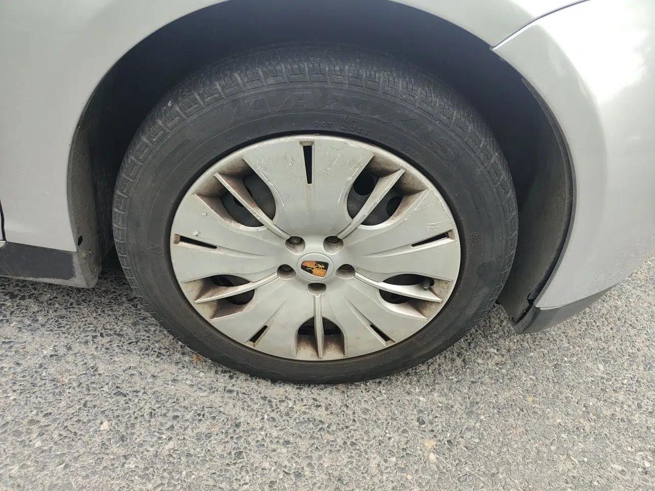 Roewe 550 2010 550 1.8L Manual Qiyue Edition — миниатюра 8