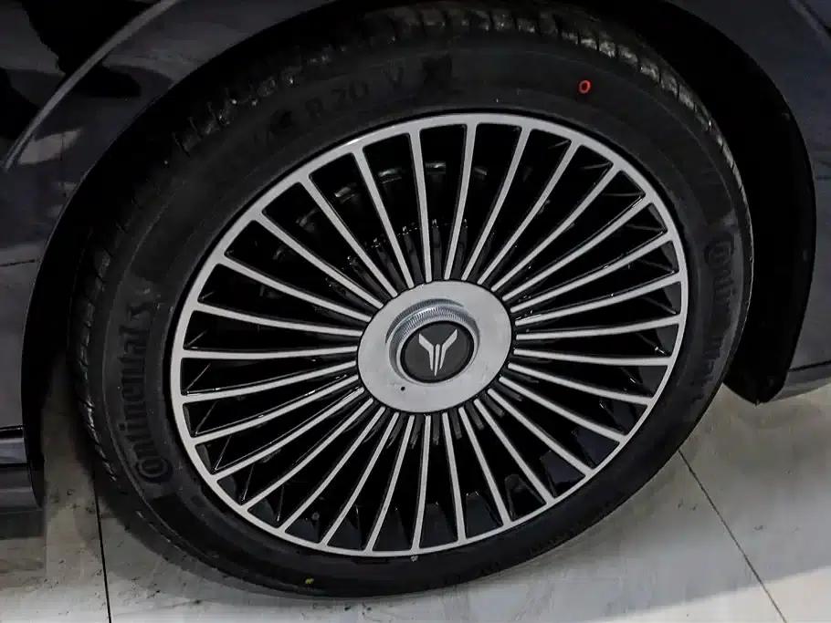Voyah Chase Light L 2026 All-Wheel Drive Ultra — миниатюра 31