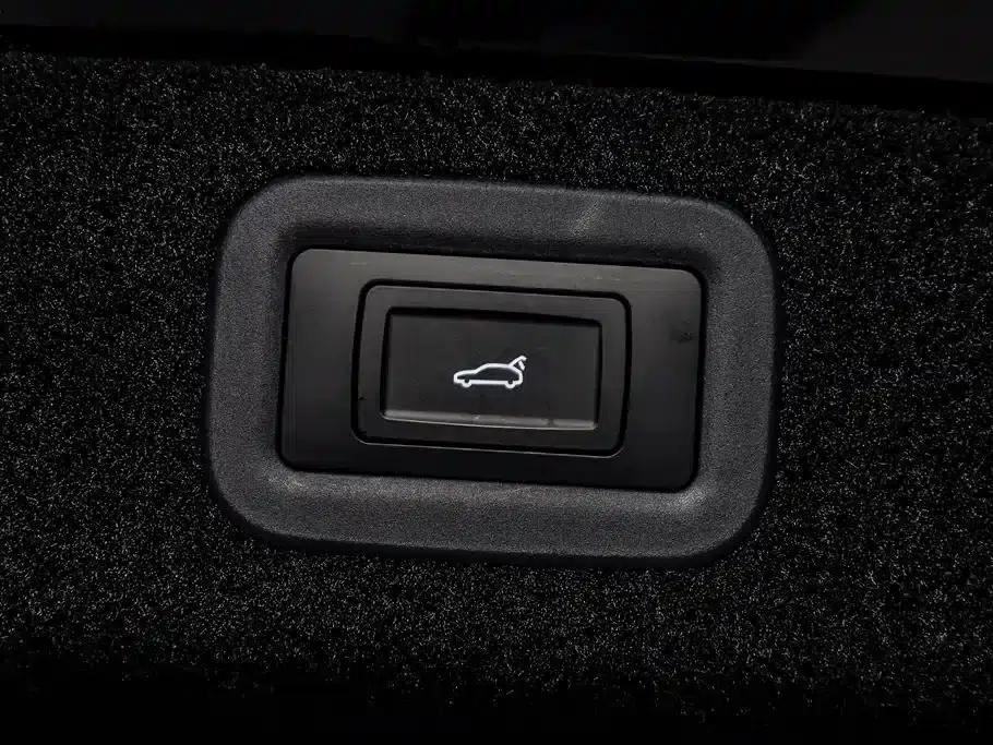 Voyah Chase Light L 2026 All-Wheel Drive Ultra — миниатюра 6