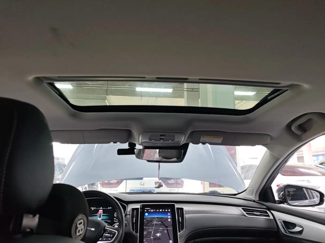 Roewe i6 MAX 2020 300TGI Automatic "Swell Cool Smart Drive" Edition — миниатюра 21