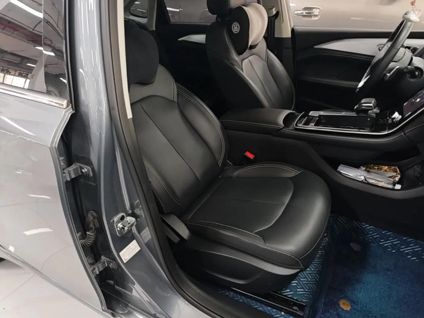 Roewe i6 MAX 2020 300TGI Automatic "Swell Cool Smart Drive" Edition — миниатюра 23