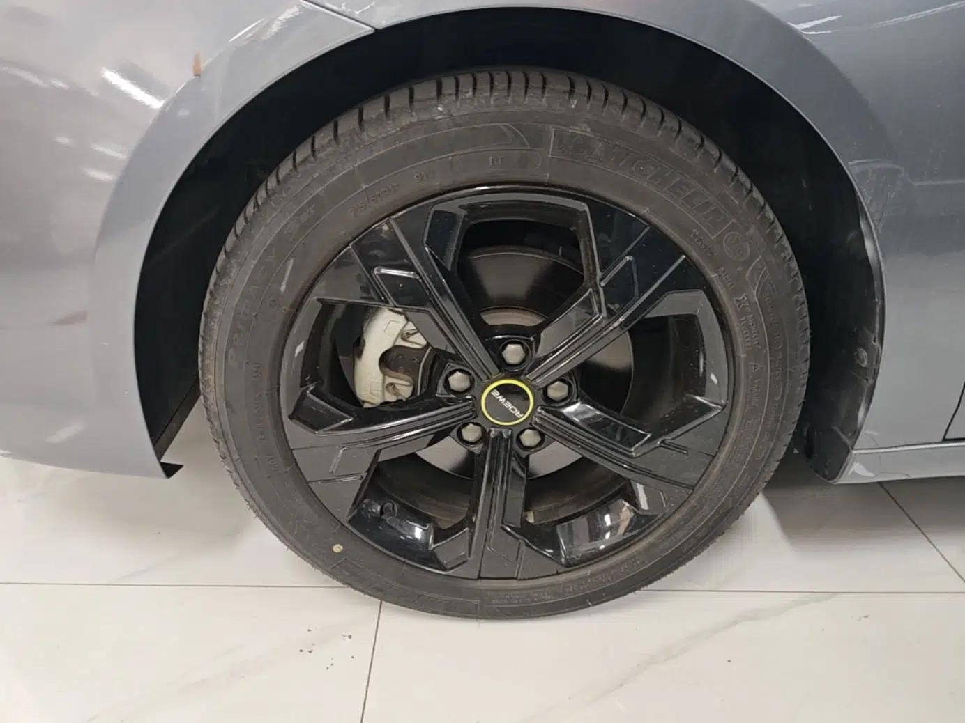 Roewe i6 MAX 2020 300TGI Automatic "Swell Cool Smart Drive" Edition — миниатюра 8