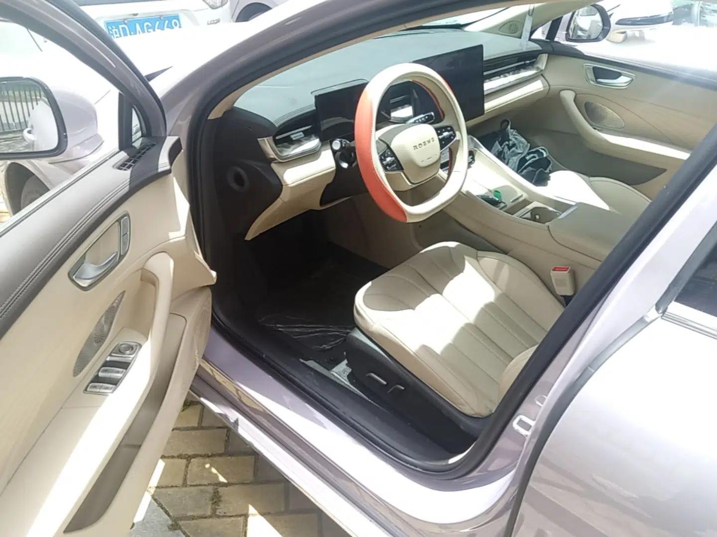 Roewe M7 DMH 2025 Model 160km Premium Version — миниатюра 18
