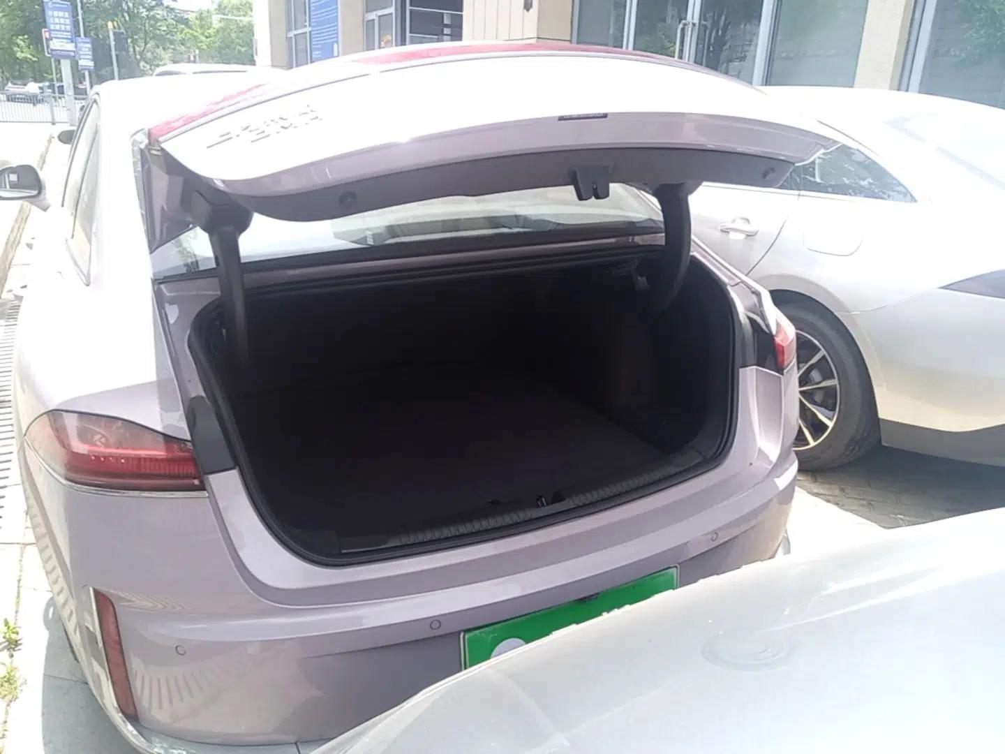 Roewe M7 DMH 2025 Model 160km Premium Version — миниатюра 21