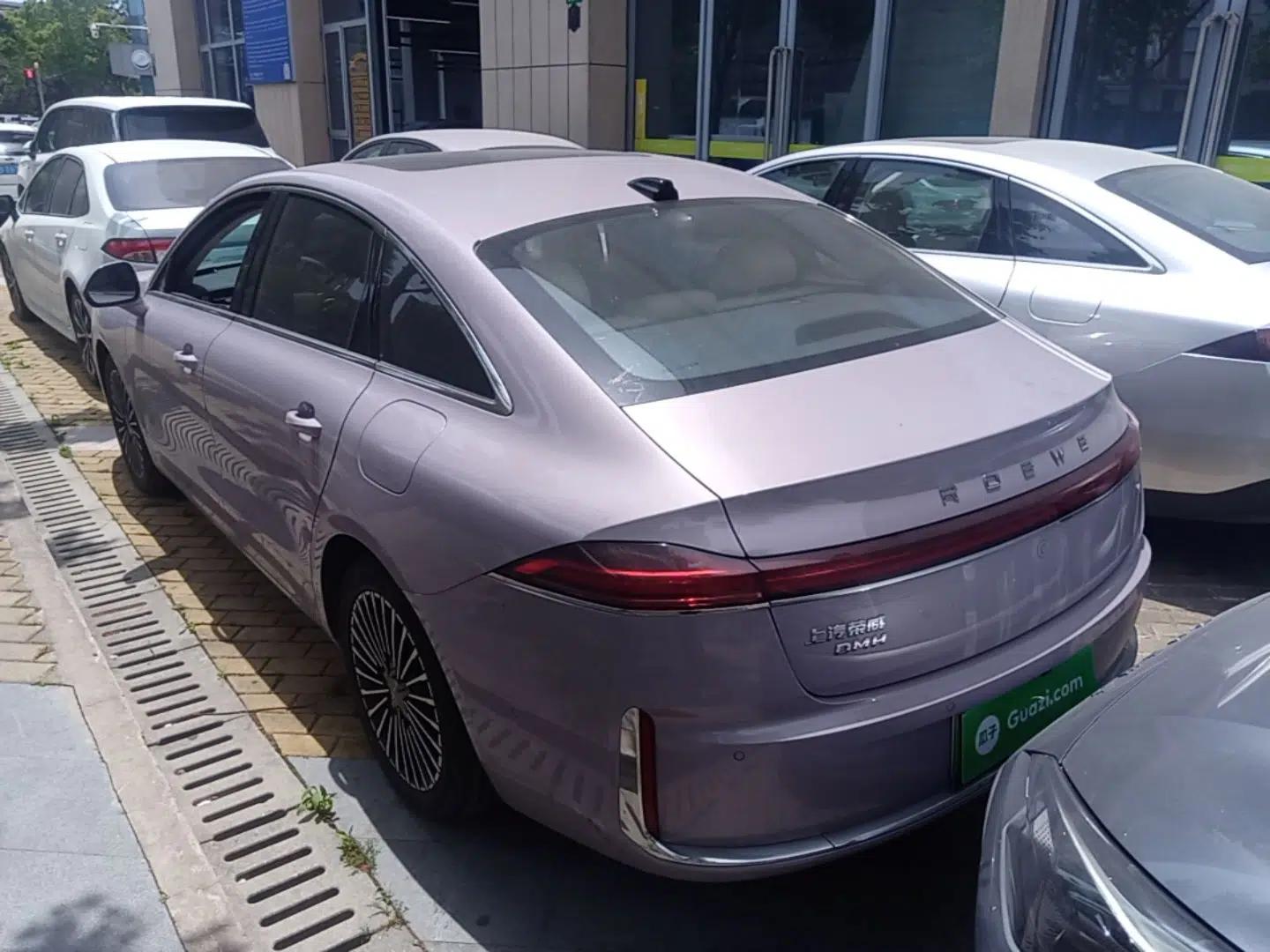 Roewe M7 DMH 2025 Model 160km Premium Version — миниатюра 7