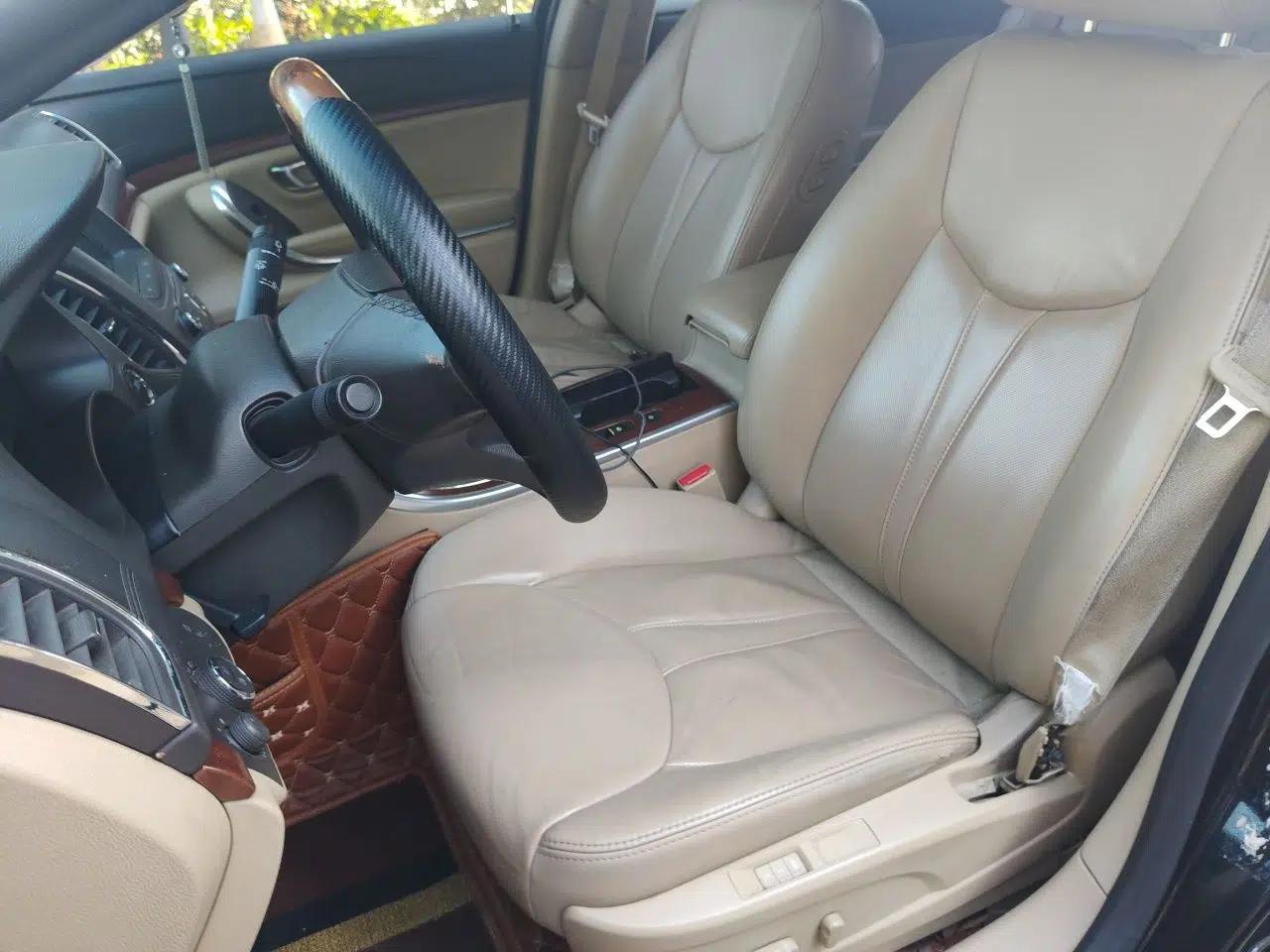 Roewe 950 2015 2.0T Luxury Executive Edition — миниатюра 16