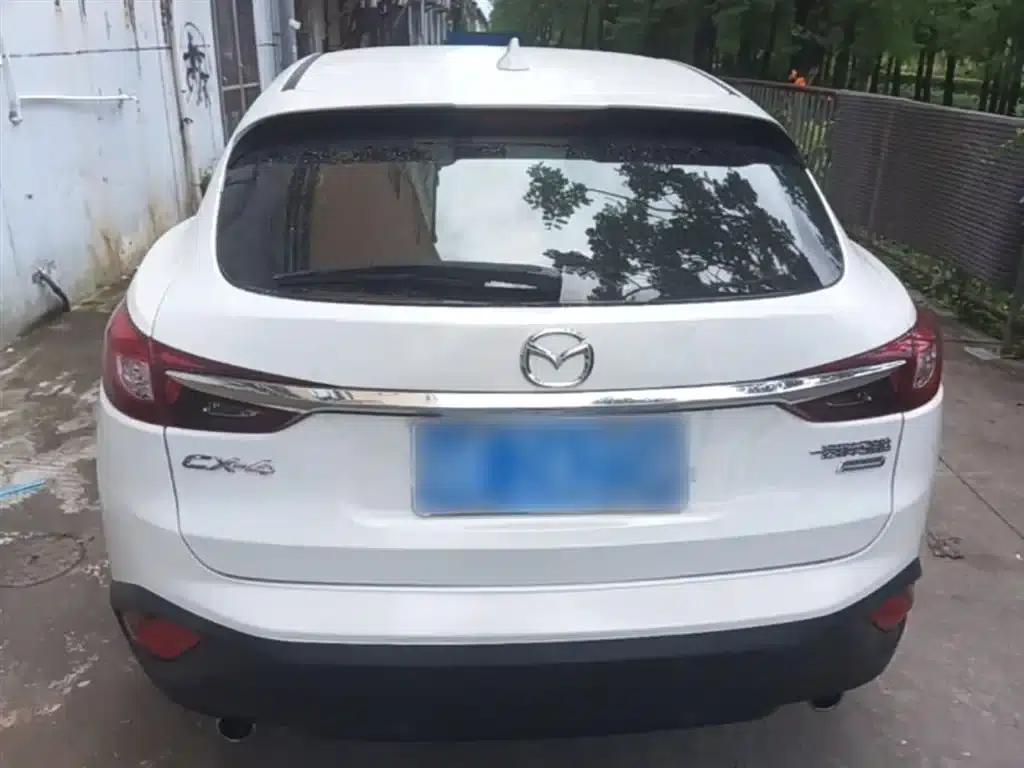 Mazda CX-4 2018 2.0L Automatic 2WD Blue Sky Vitality Edition (China VI Emission Standard) — миниатюра 6