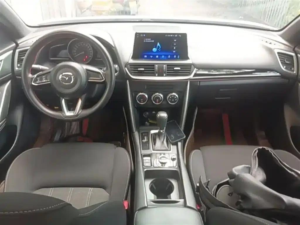 Mazda CX-4 2018 2.0L Automatic 2WD Blue Sky Vitality Edition (China VI Emission Standard) — миниатюра 10