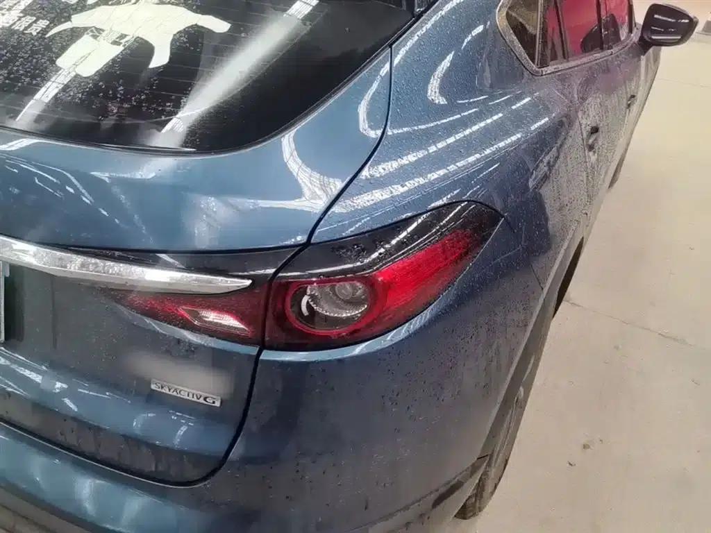 Mazda CX-4 2021 2.0L Automatic 2WD Blue Sky Explorer Edition — миниатюра 8