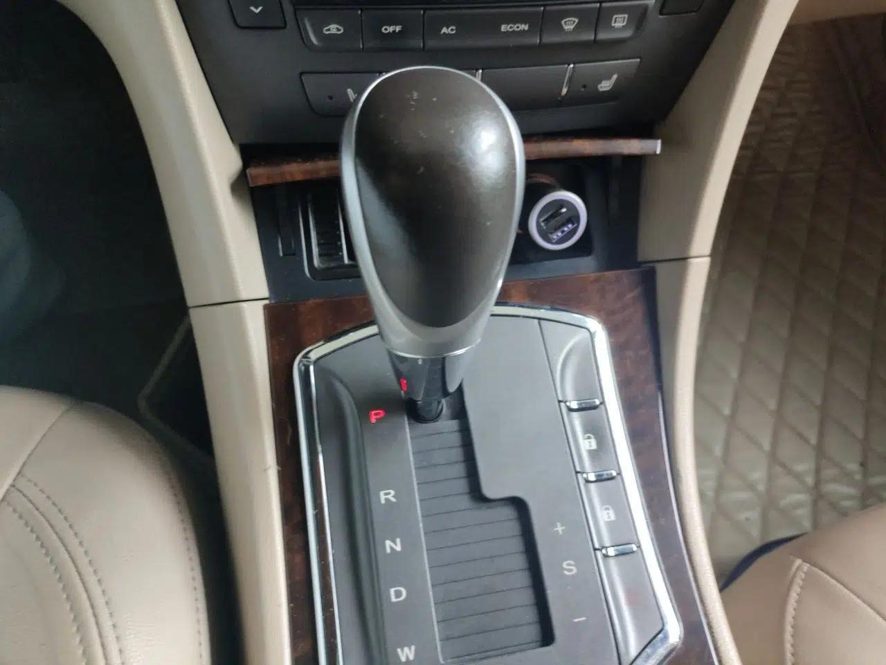 Roewe 750 2012 1.8T 750 HYBRID Hybrid Version AT — миниатюра 15