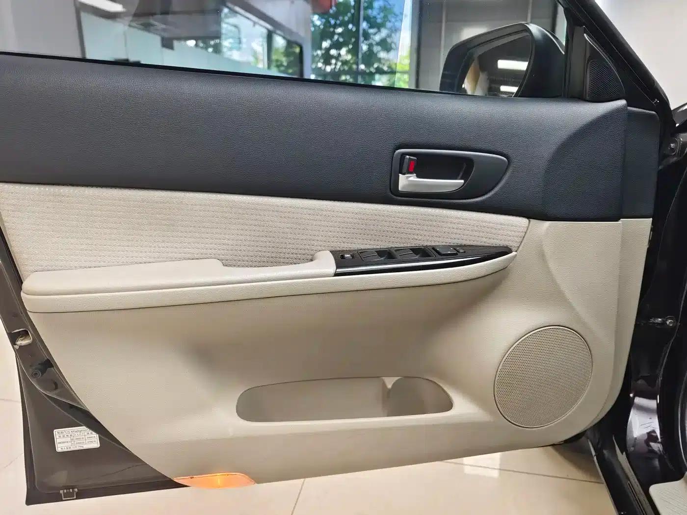 Mazda 6 2007 2.0L Automatic Luxury — миниатюра 18