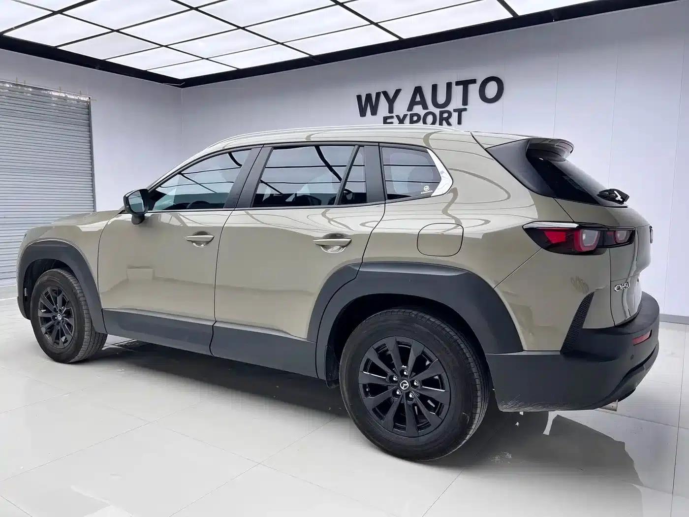 Mazda CX-50 2023 2.0L Comfort Edition — миниатюра 6
