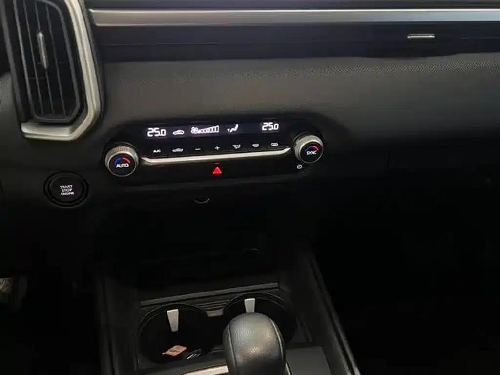 Mazda CX-50 Leading Edition 2023 2.0L — миниатюра 12