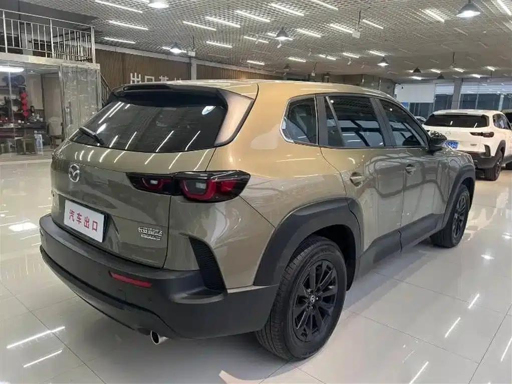 Mazda CX-50 Leading Edition 2023 2.0L — миниатюра 4