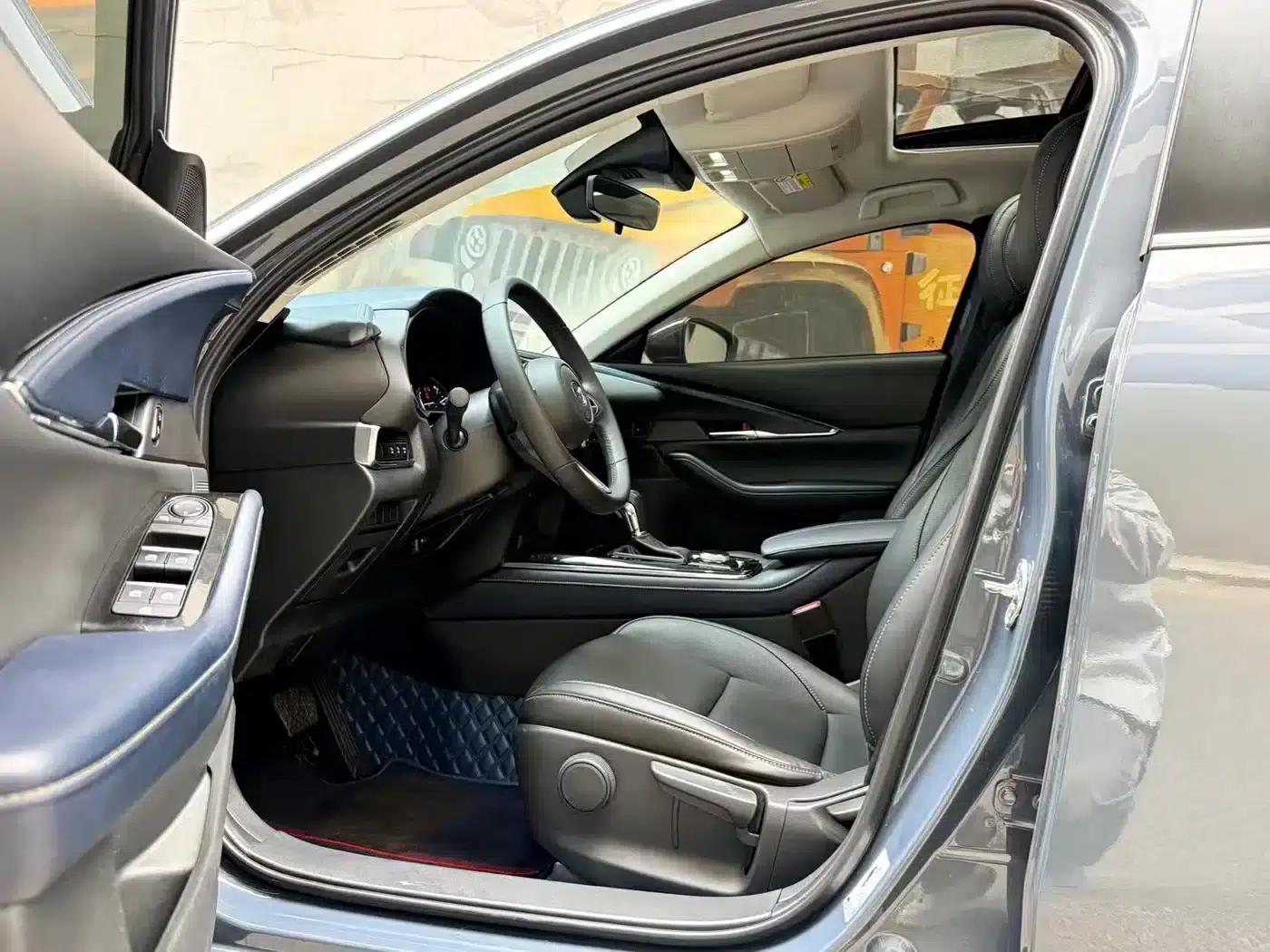 Mazda CX-30 2021 2.0L Automatic Elegance Edition — миниатюра 6
