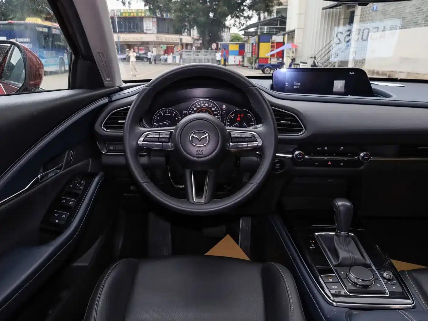 Mazda CX-30 2022 2.0L Automatic Elegance Edition — миниатюра 11