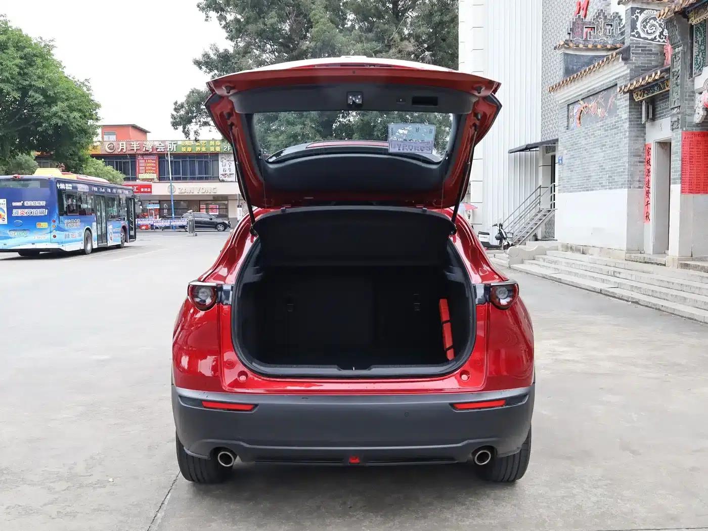Mazda CX-30 2022 2.0L Automatic Elegance Edition — миниатюра 15