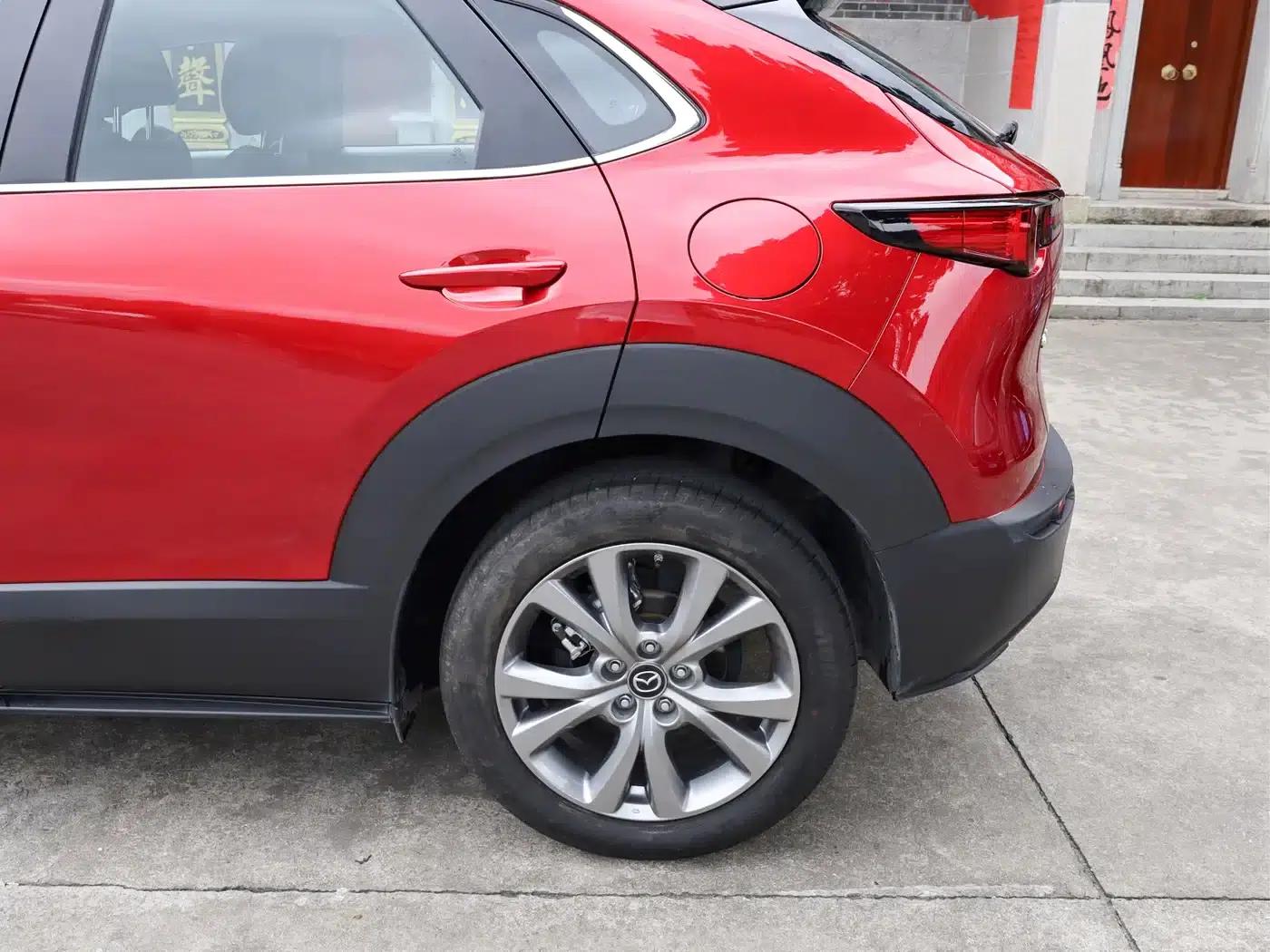 Mazda CX-30 2022 2.0L Automatic Elegance Edition — миниатюра 26