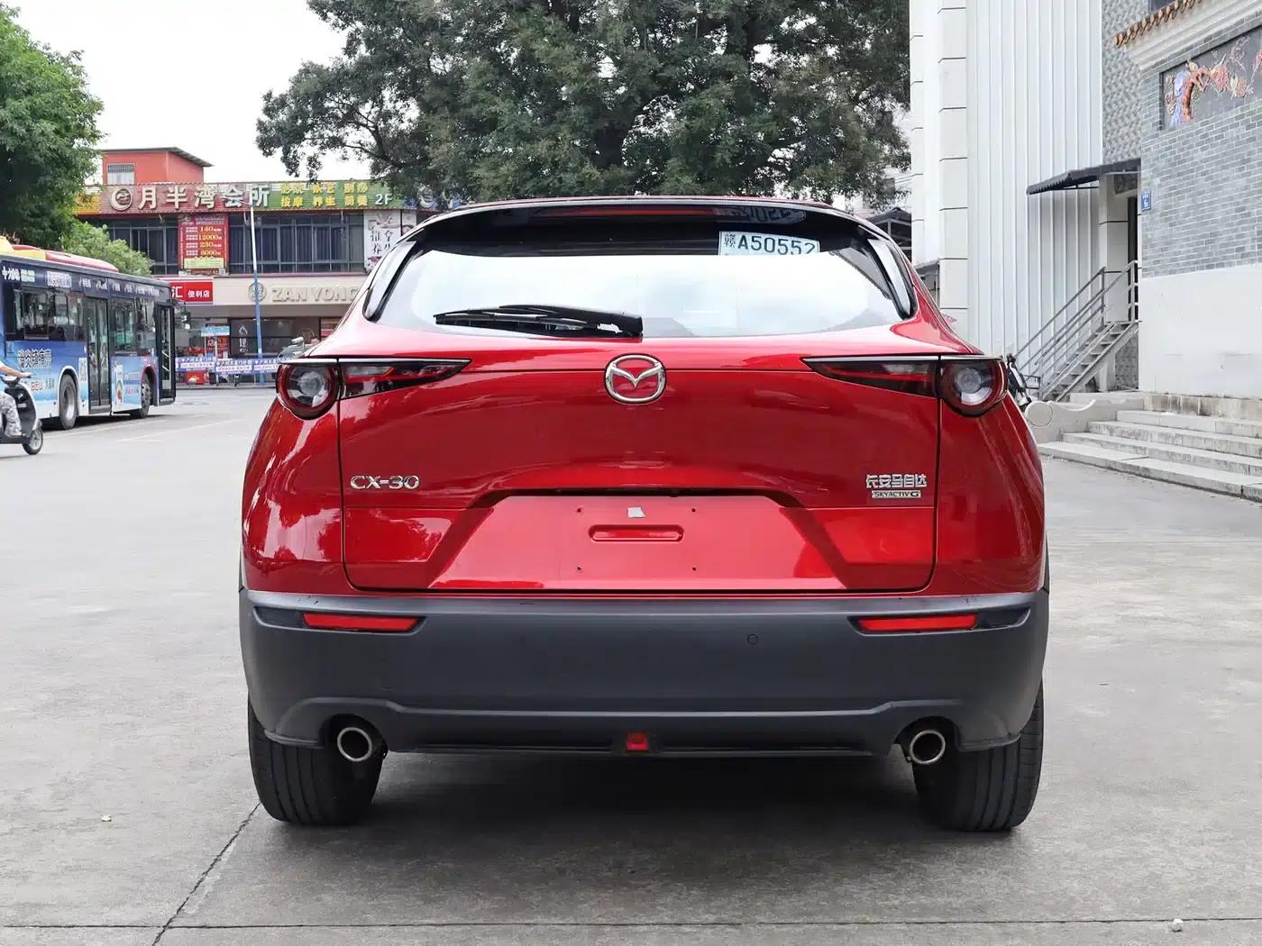 Mazda CX-30 2022 2.0L Automatic Elegance Edition — миниатюра 8