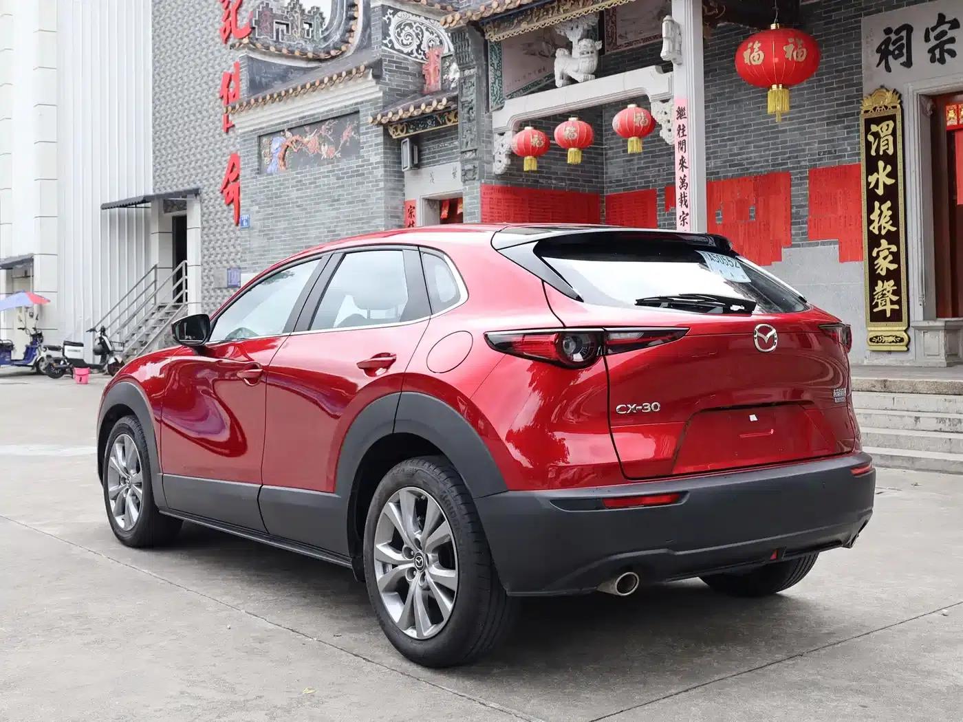 Mazda CX-30 2022 2.0L Automatic Elegance Edition — миниатюра 9