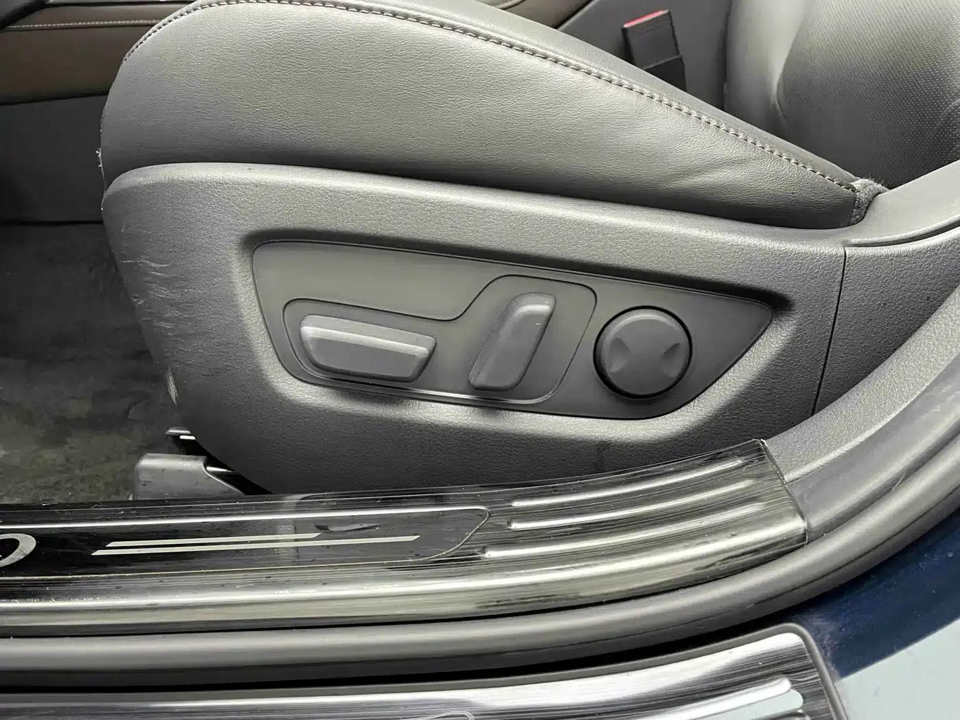 Mazda CX-30 2022 2.0L Automatic Comfort Edition — миниатюра 11