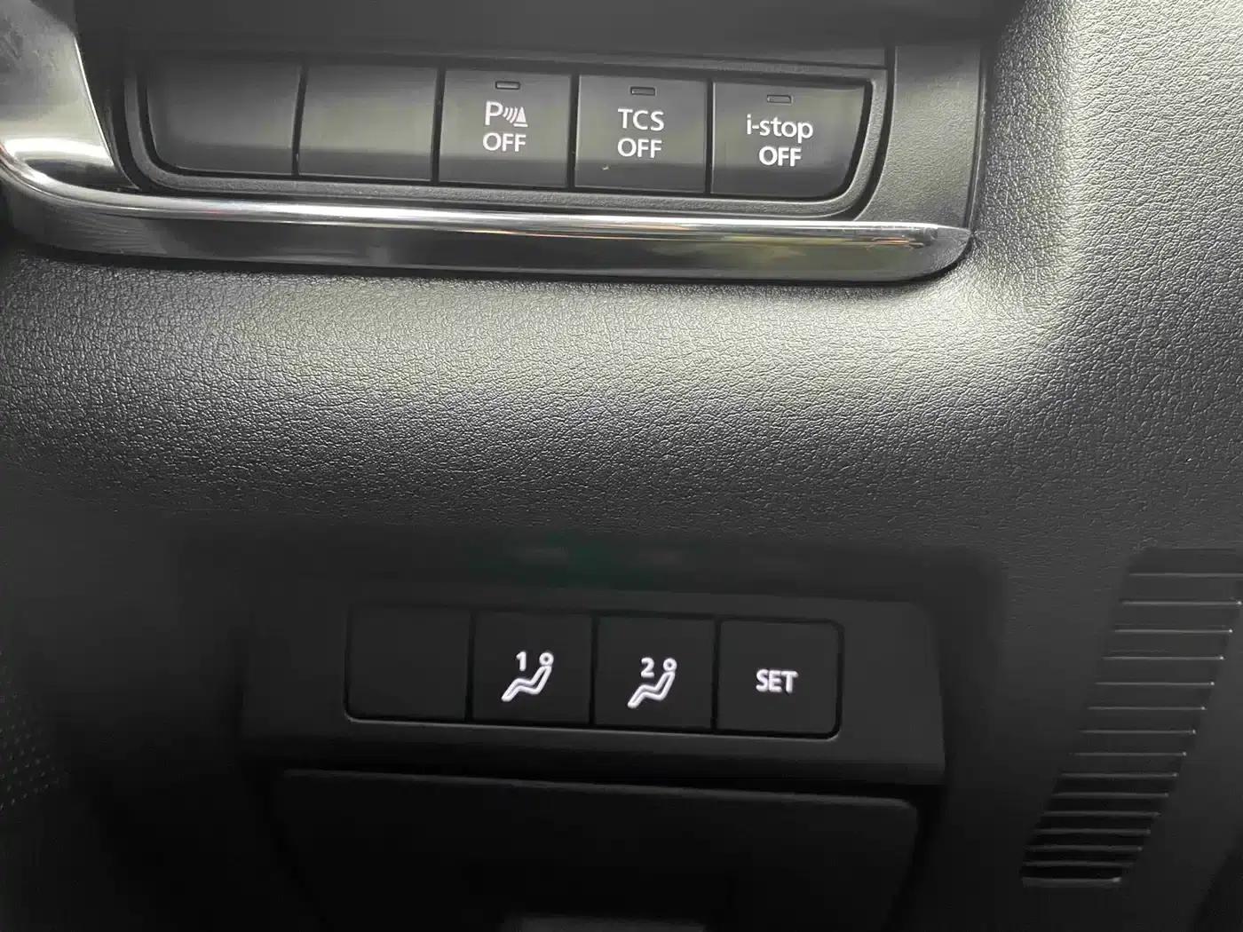 Mazda CX-30 2022 2.0L Automatic Comfort Edition — миниатюра 18