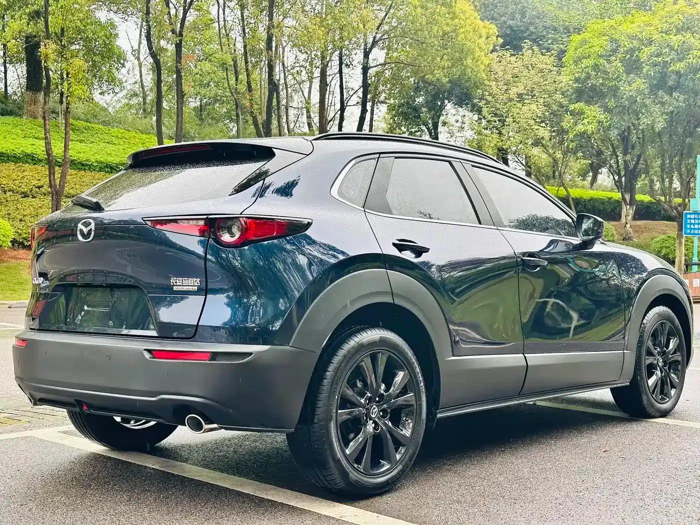 Mazda CX-30 2022 2.0L Automatic Joyful Black Edition — миниатюра 4