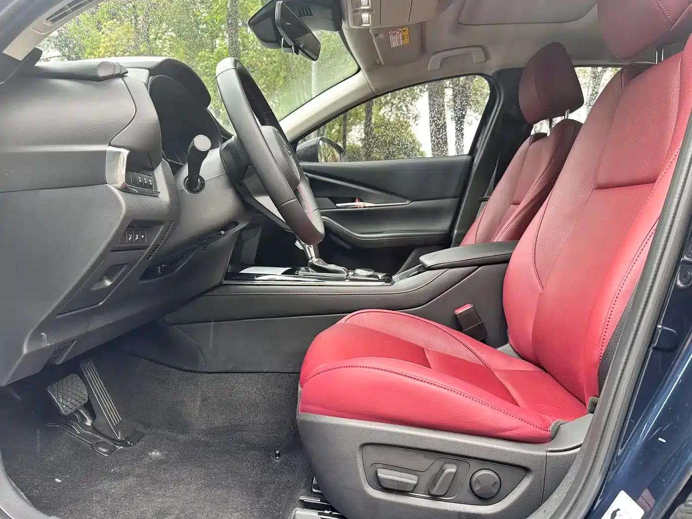 Mazda CX-30 2022 2.0L Automatic Joyful Black Edition — миниатюра 7