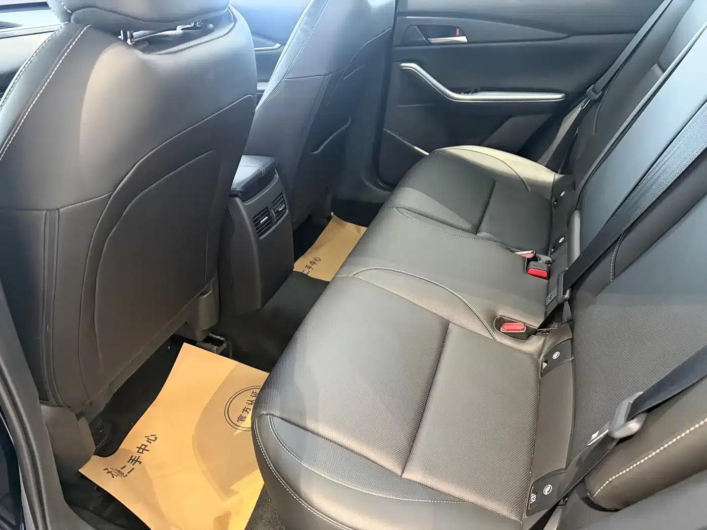 Mazda CX-30 2024 2.0L Automatic Elegance Edition — миниатюра 10