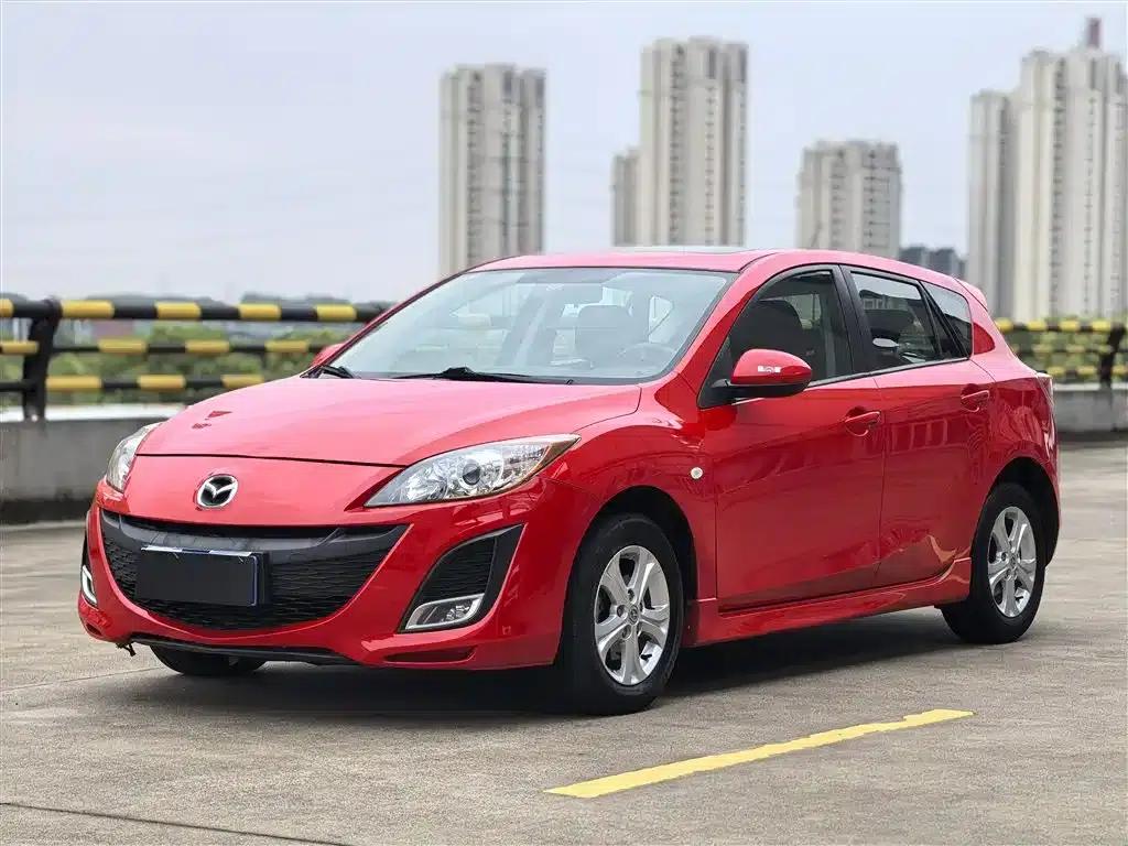 Mazda3 Axela 2012 Hatchback 1.6L Automatic Elite — миниатюра 1