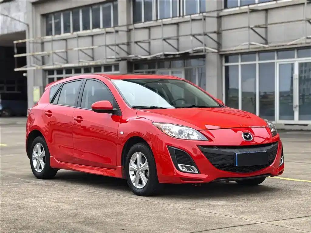 Mazda3 Axela 2012 Hatchback 1.6L Automatic Elite — миниатюра 3
