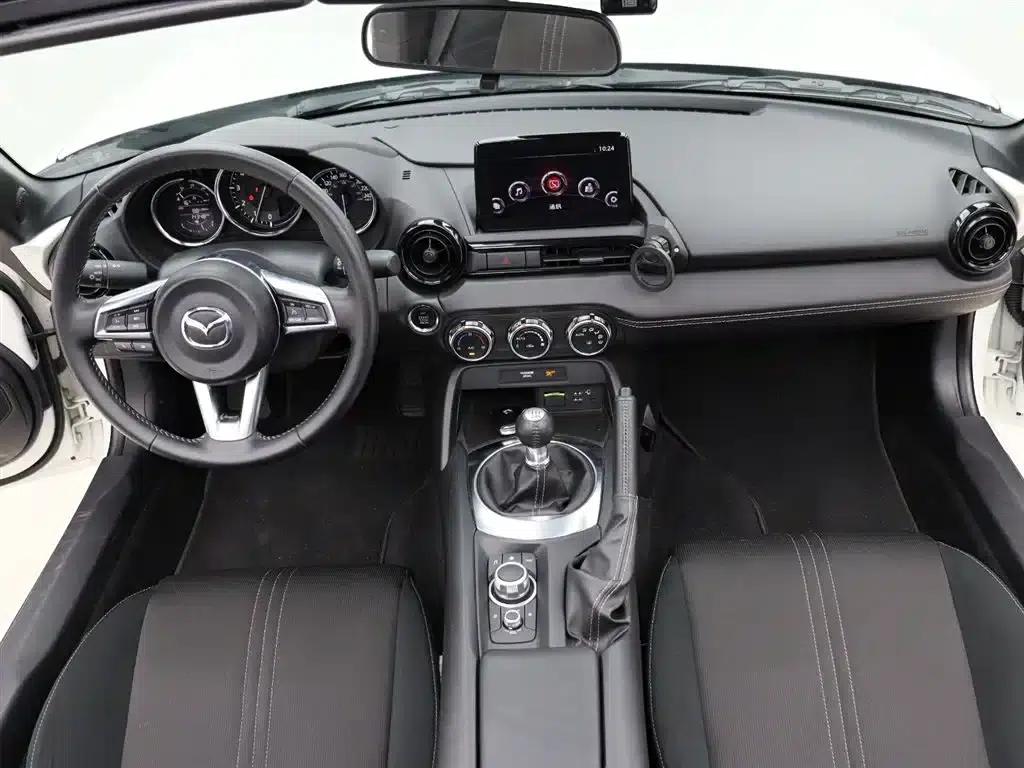 Mazda MX-5 2023 2.0L Manual — миниатюра 12