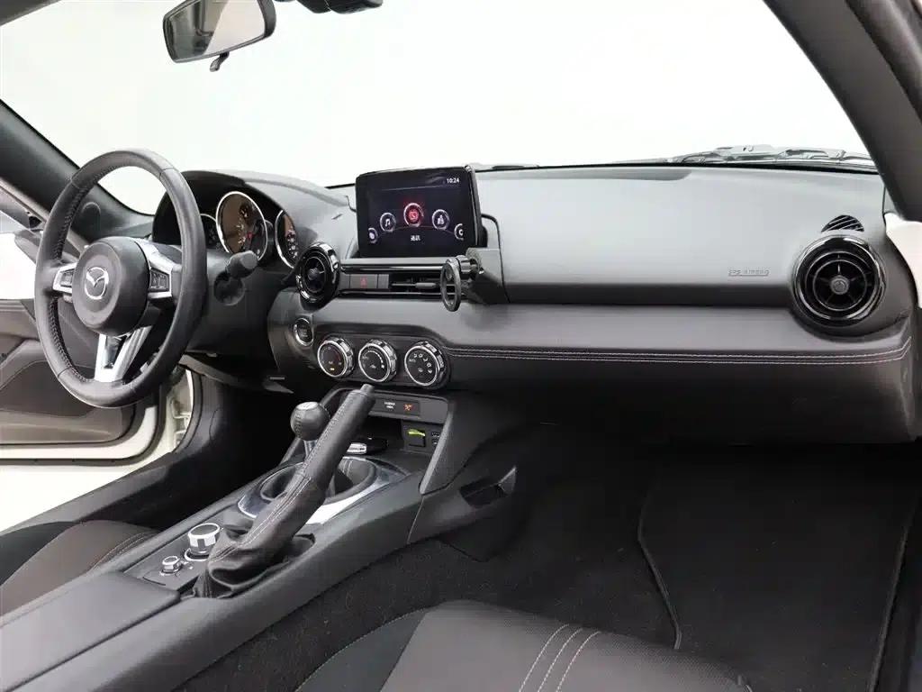 Mazda MX-5 2023 2.0L Manual — миниатюра 15