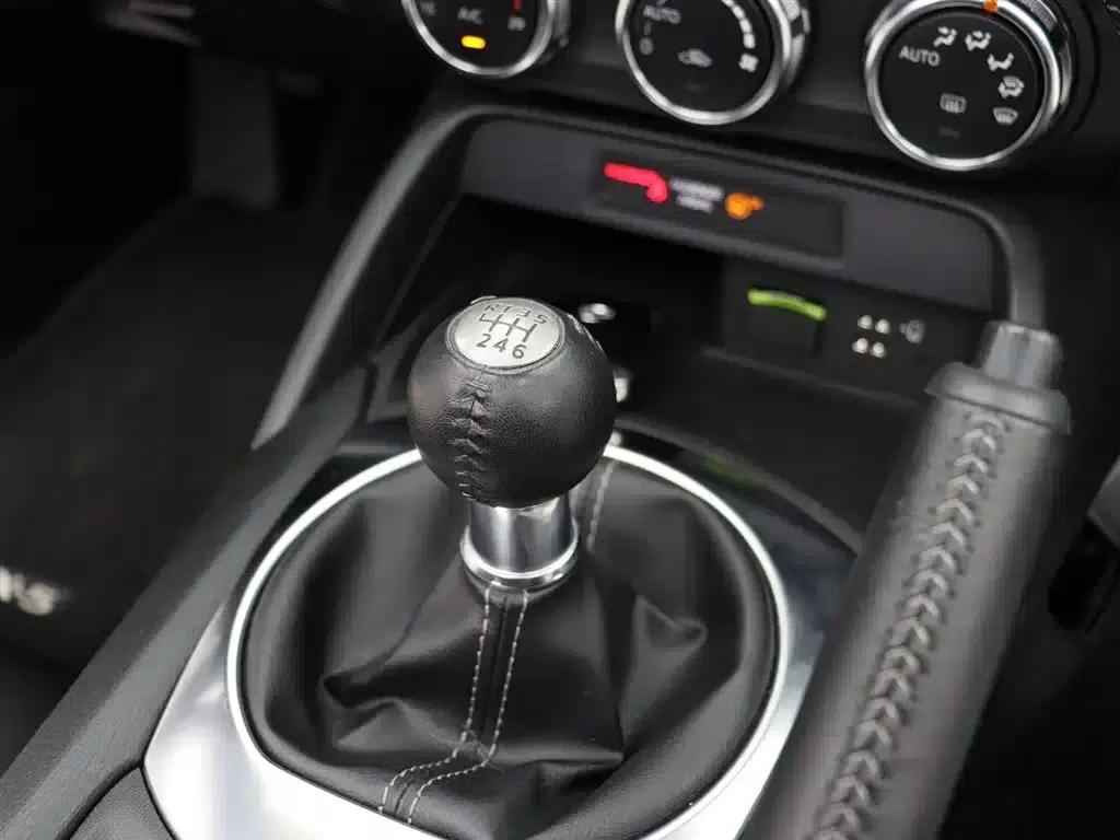 Mazda MX-5 2023 2.0L Manual — миниатюра 18