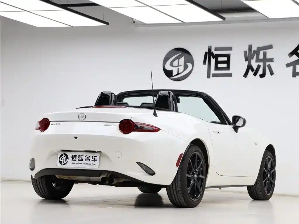 Mazda MX-5 2023 2.0L Manual — миниатюра 23