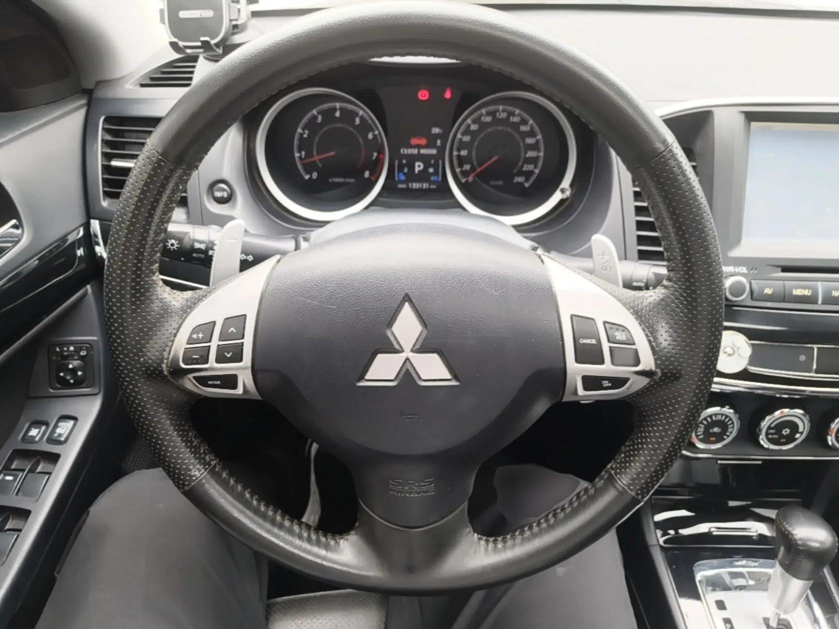 Mitsubishi Lancer EX 2013 Xinyuan Edition 2.0L CVT Flagship Model — миниатюра 13