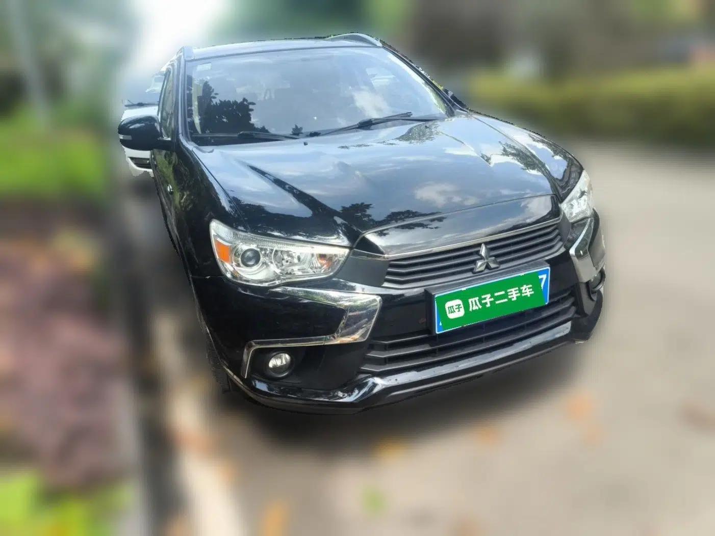 Mitsubishi ASX 2018 2.0L CVT Two-Wheel Drive Deluxe Edition — миниатюра 3