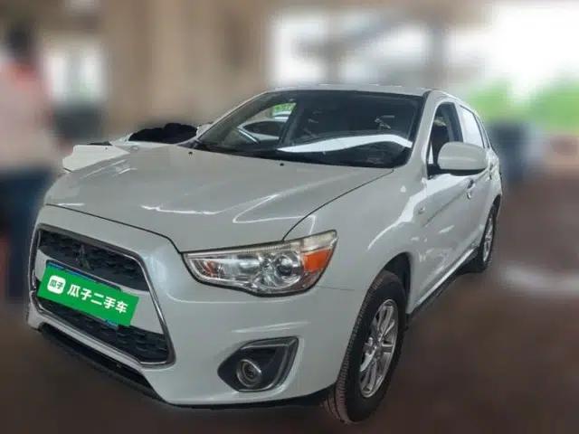 Mitsubishi ASX 2015 2.0L CVT Two-Wheel Drive Elite Edition