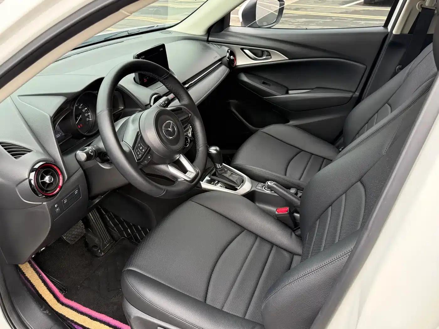 Mazda CX-3 2018 2.0L Automatic Luxury — миниатюра 9