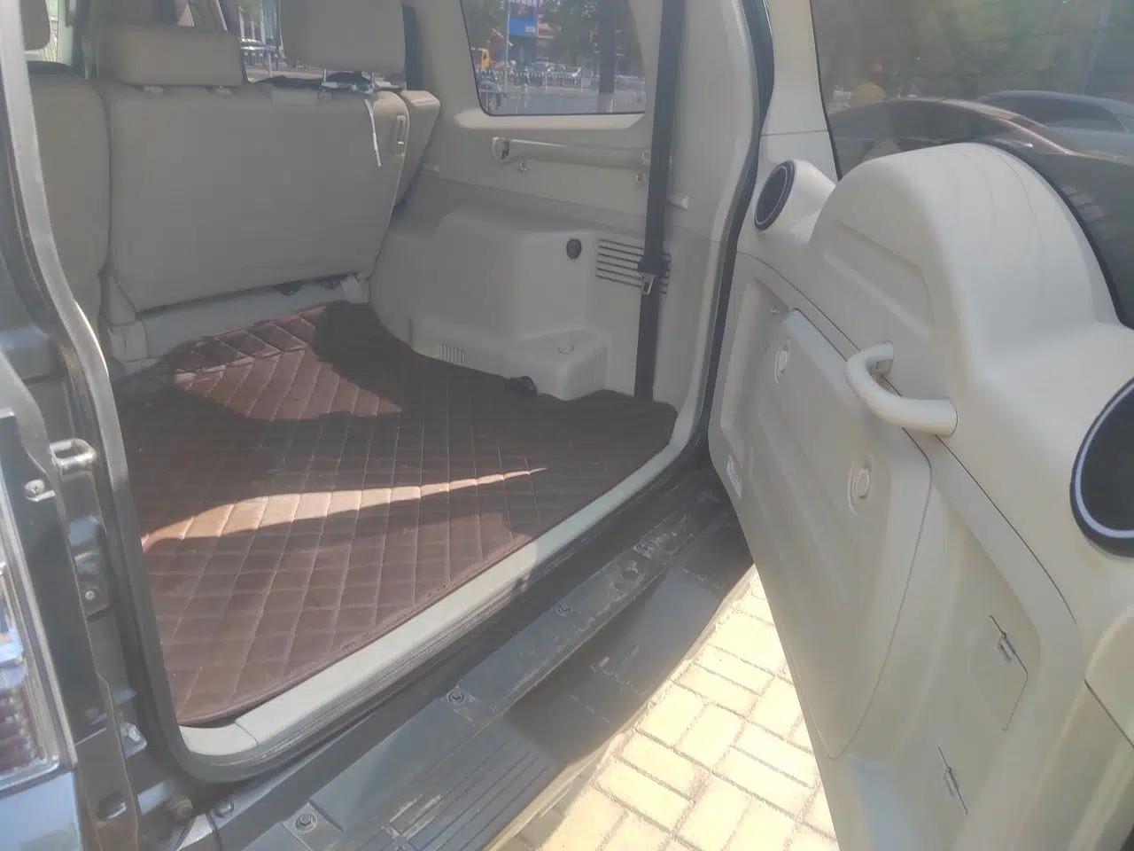 Mitsubishi Pajero  — миниатюра 20