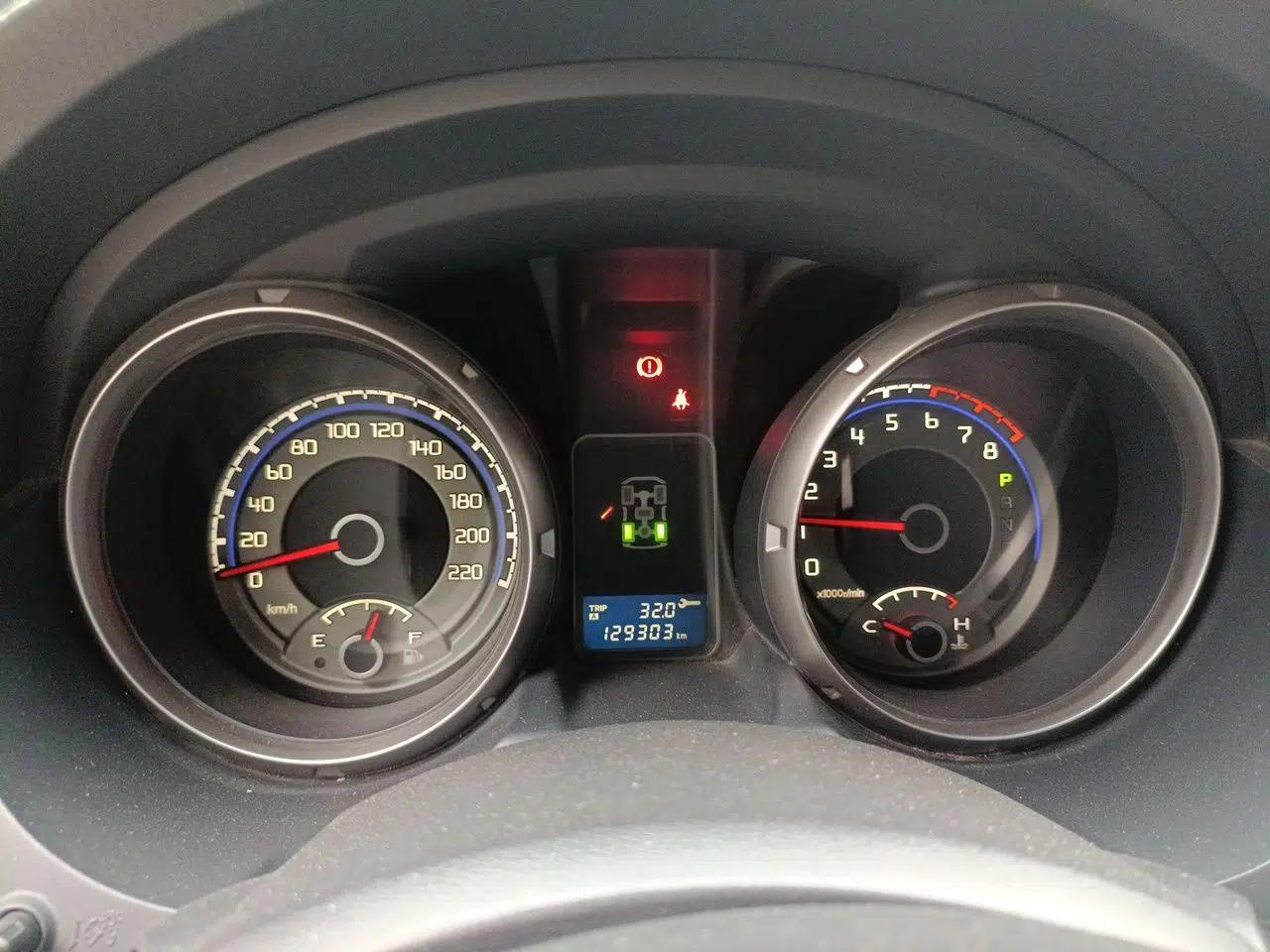 Mitsubishi Pajero 2011 3.0L Elite Edition — миниатюра 12