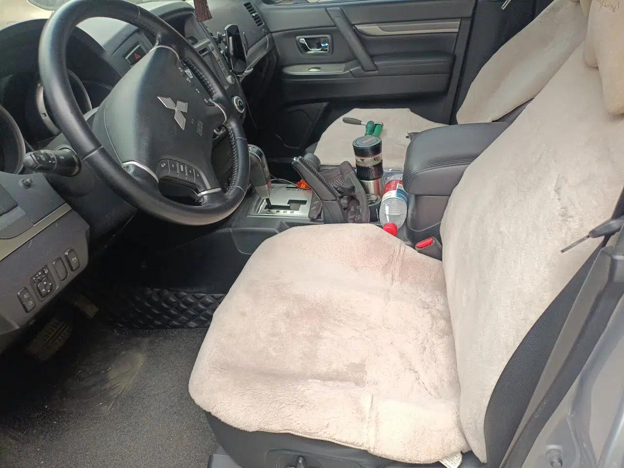 Mitsubishi Pajero 2011 3.0L Elite Edition — миниатюра 16